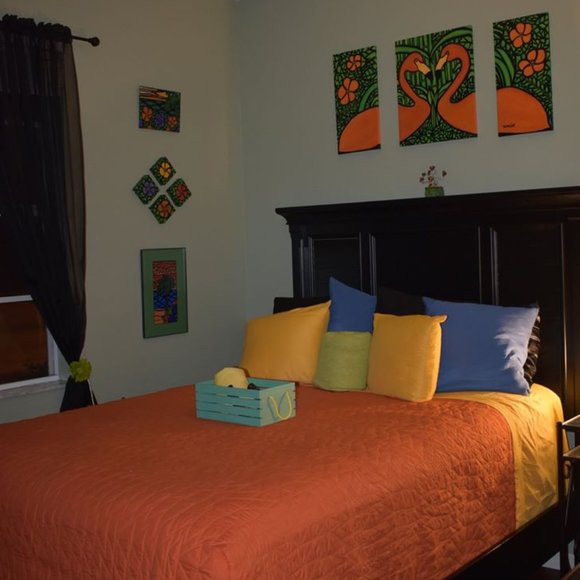 Meet your Posher, Michelle - Picture 7 of 8